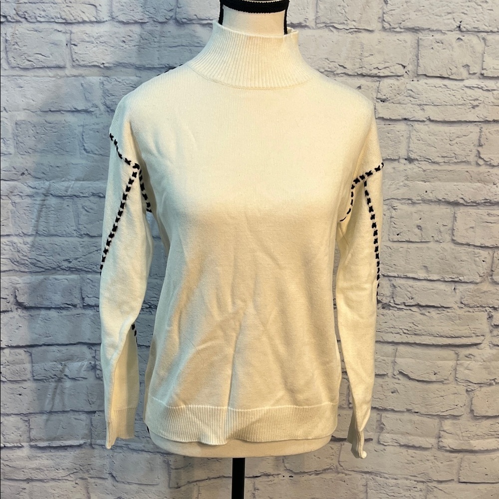 Elliott Lauren Sweater Mock Turtleneck NWT Stitching on Sleeves Size XS White